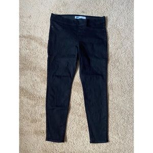 Old Navy Rockstar Super Skinny Black Jeggings